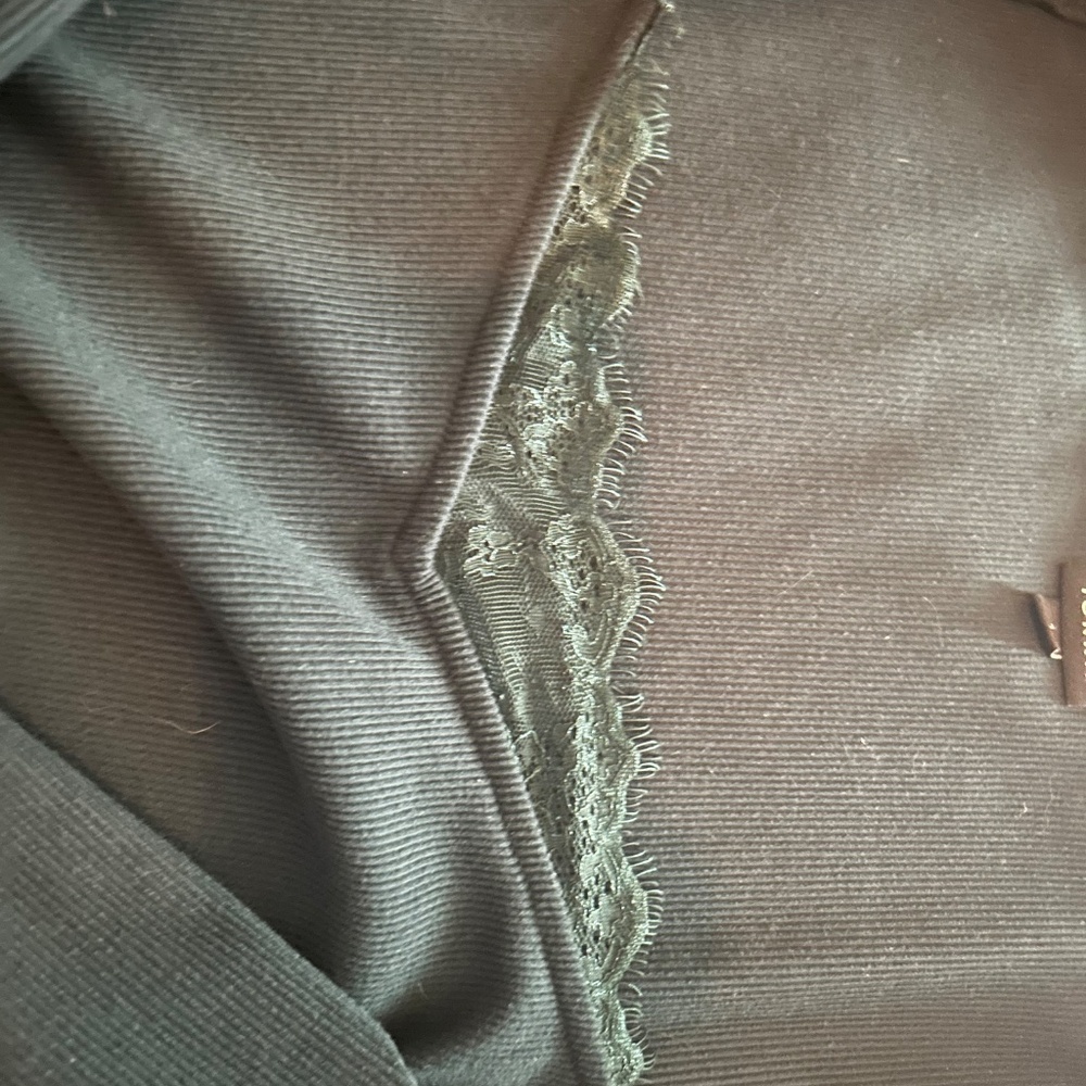 Torrid Sweetheart Puff Sleeve Top - Picture 6 of 9